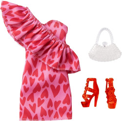 Одежда для кукол Барби Barbie Fashion Pack Of Doll Clothes, One-Shoulder Heart Print Dress
