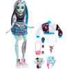 Кукла Монстер Хай Фрэнки Штейн с питомцем Monster High School is Back Frankie Stein With Pet ​2022 Mattel